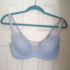 Victoria's Secret underwire bra size 34 DD baby blue